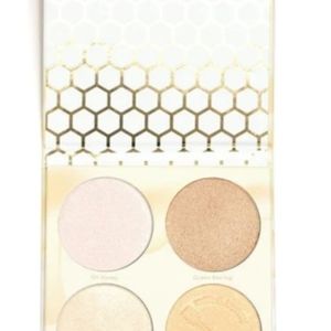 Beauty Bakerie Milk & Honey highlighter palette